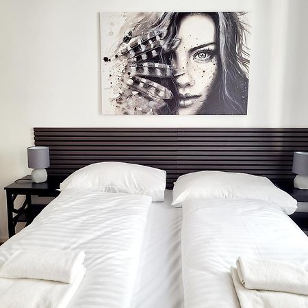 Floridsdorfer Apartment - Free Highspeed-Internet Wien Eksteriør bilde