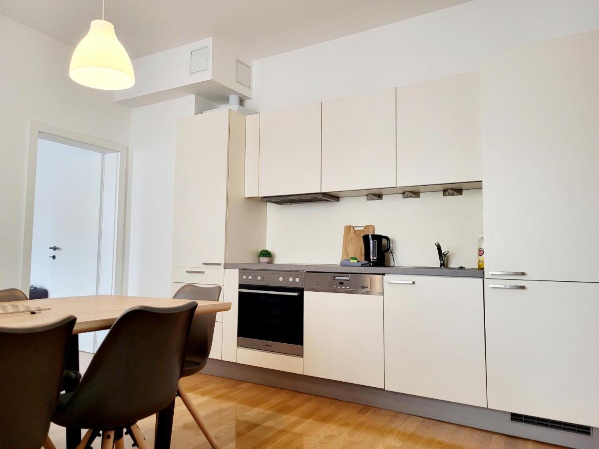 Floridsdorfer Apartment - Free Highspeed-Internet Wien Eksteriør bilde