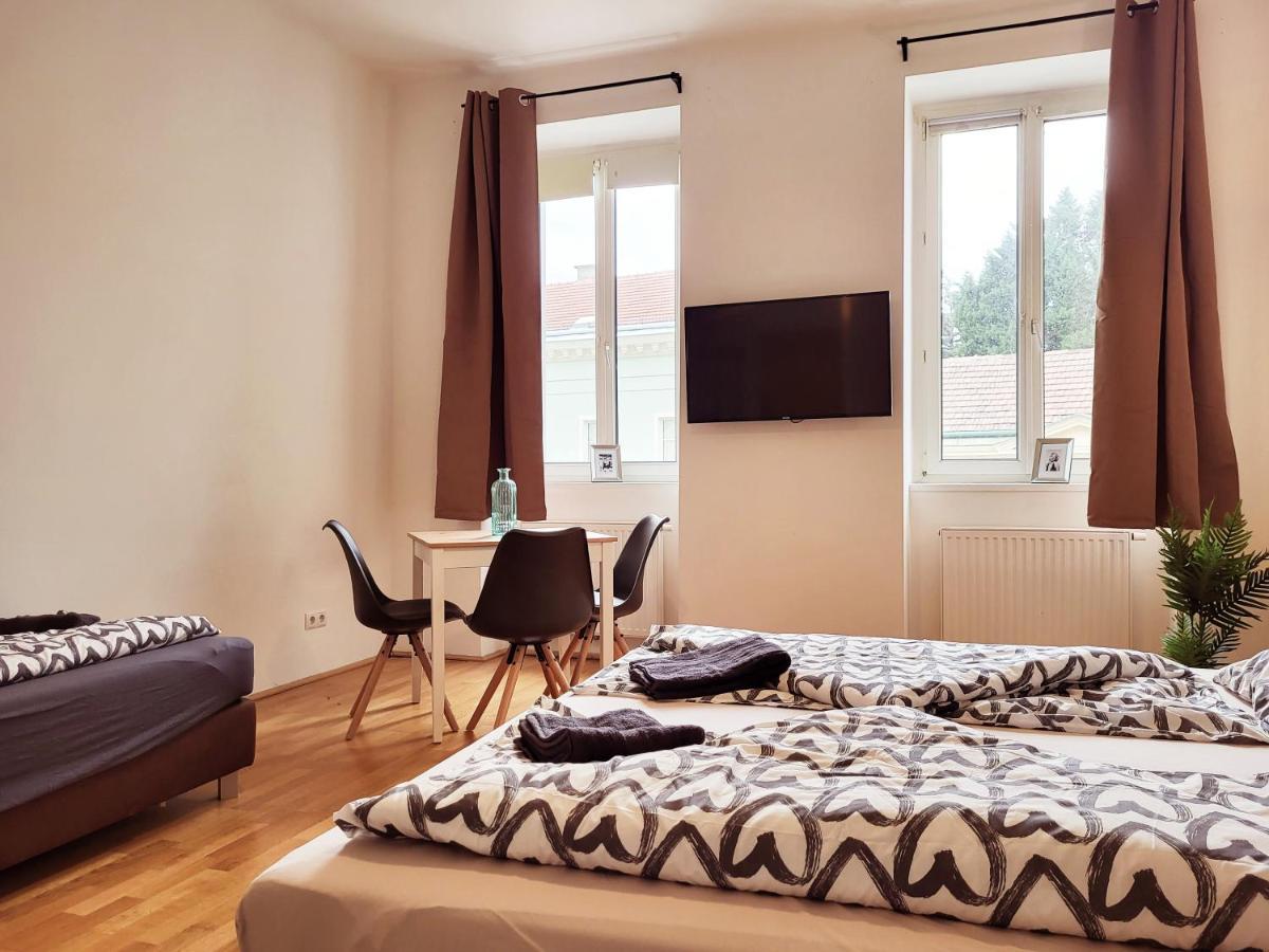 Floridsdorfer Apartment - Free Highspeed-Internet Wien Eksteriør bilde