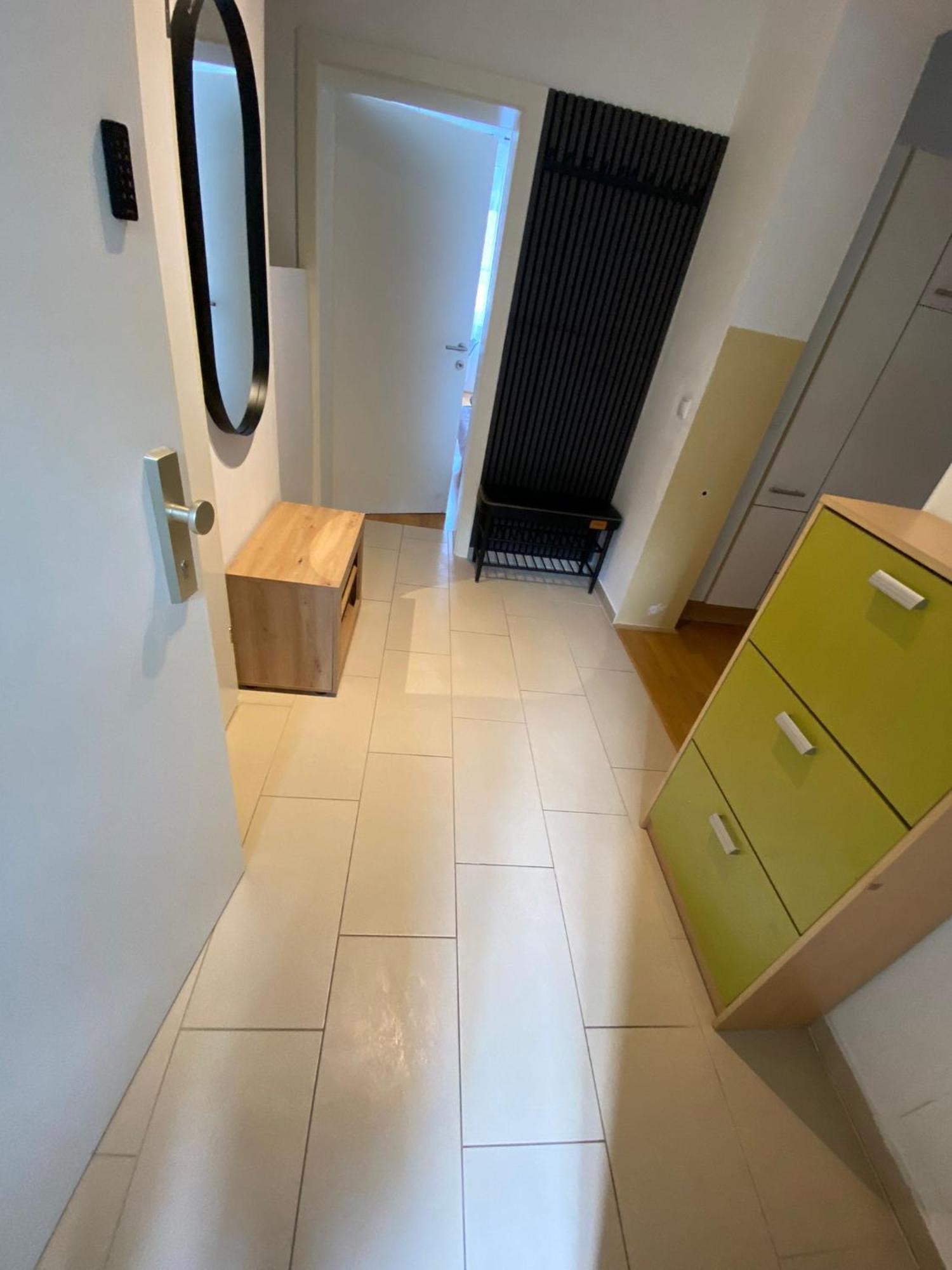 Floridsdorfer Apartment - Free Highspeed-Internet Wien Eksteriør bilde