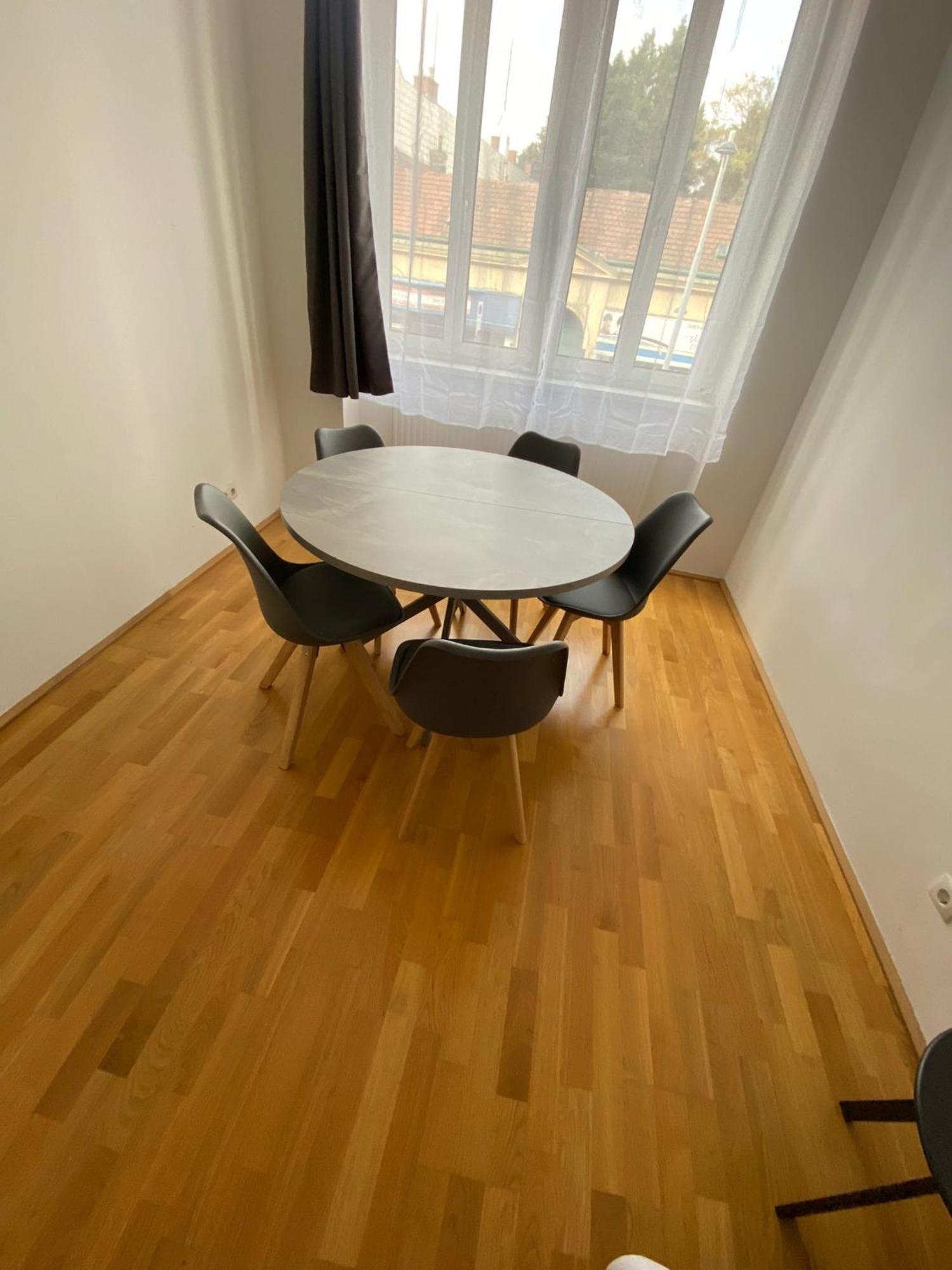 Floridsdorfer Apartment - Free Highspeed-Internet Wien Eksteriør bilde